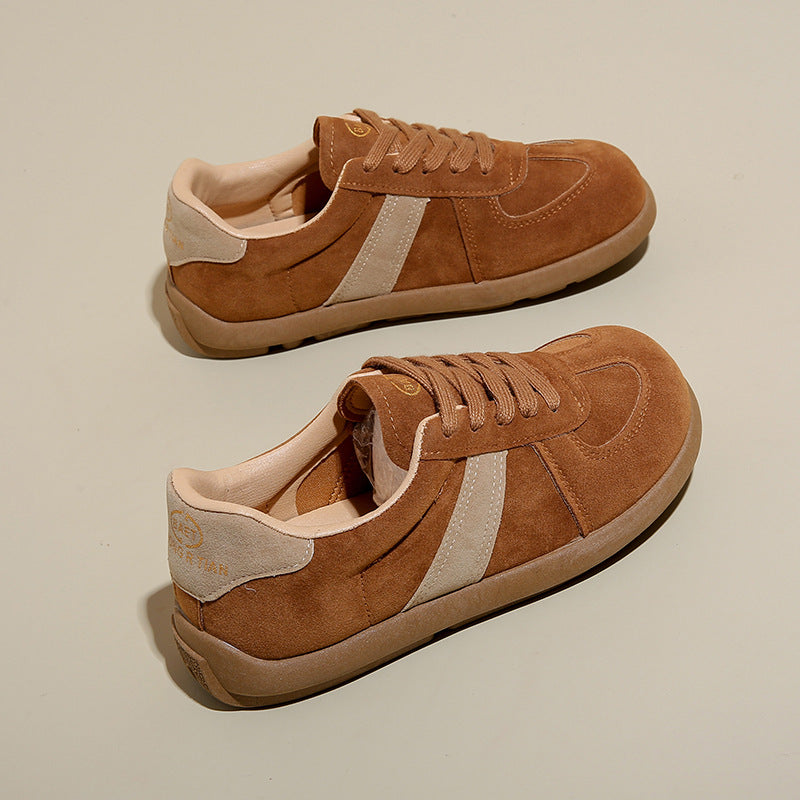 Soft soled niche women's casual thick soled sports shoes for women