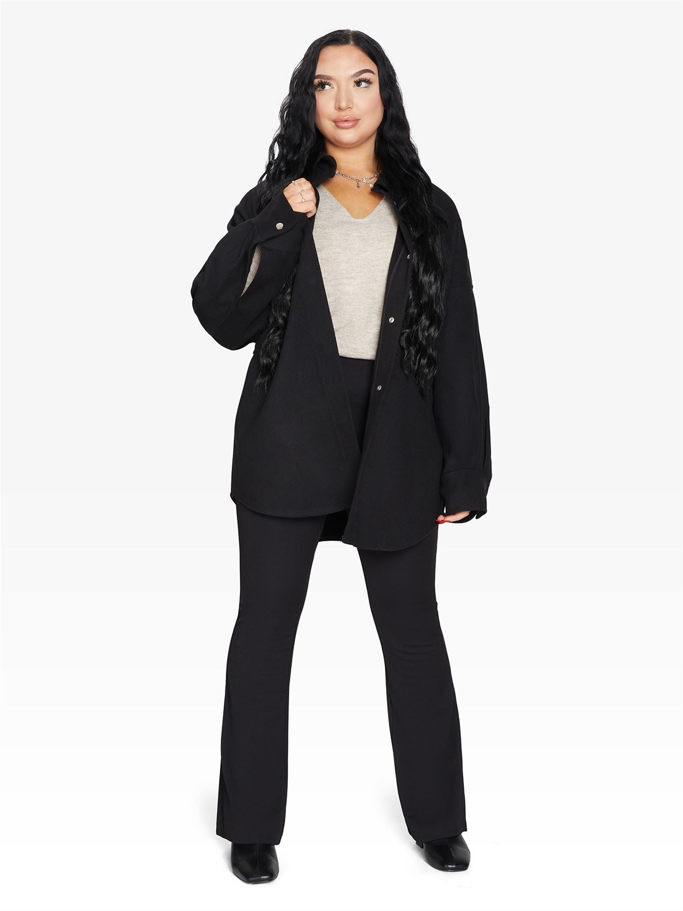 Chaqueta con bolsillo de parche de gran tamaño