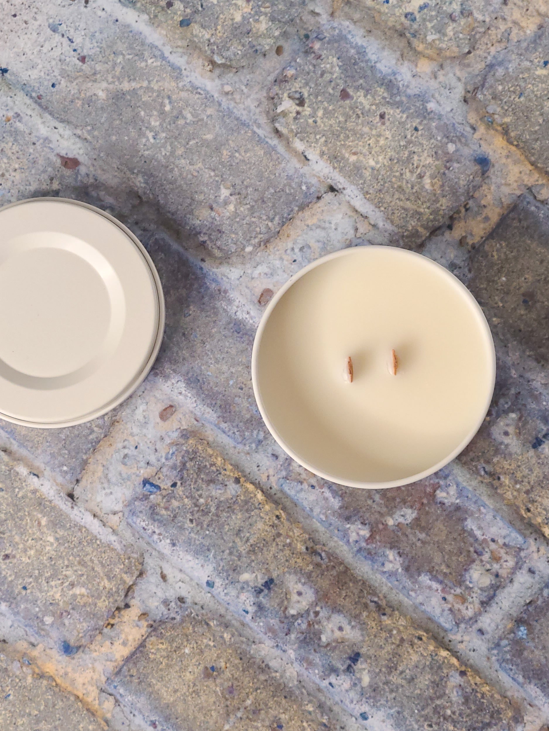 Divine Love & Beauty - Luxury Travel Candle