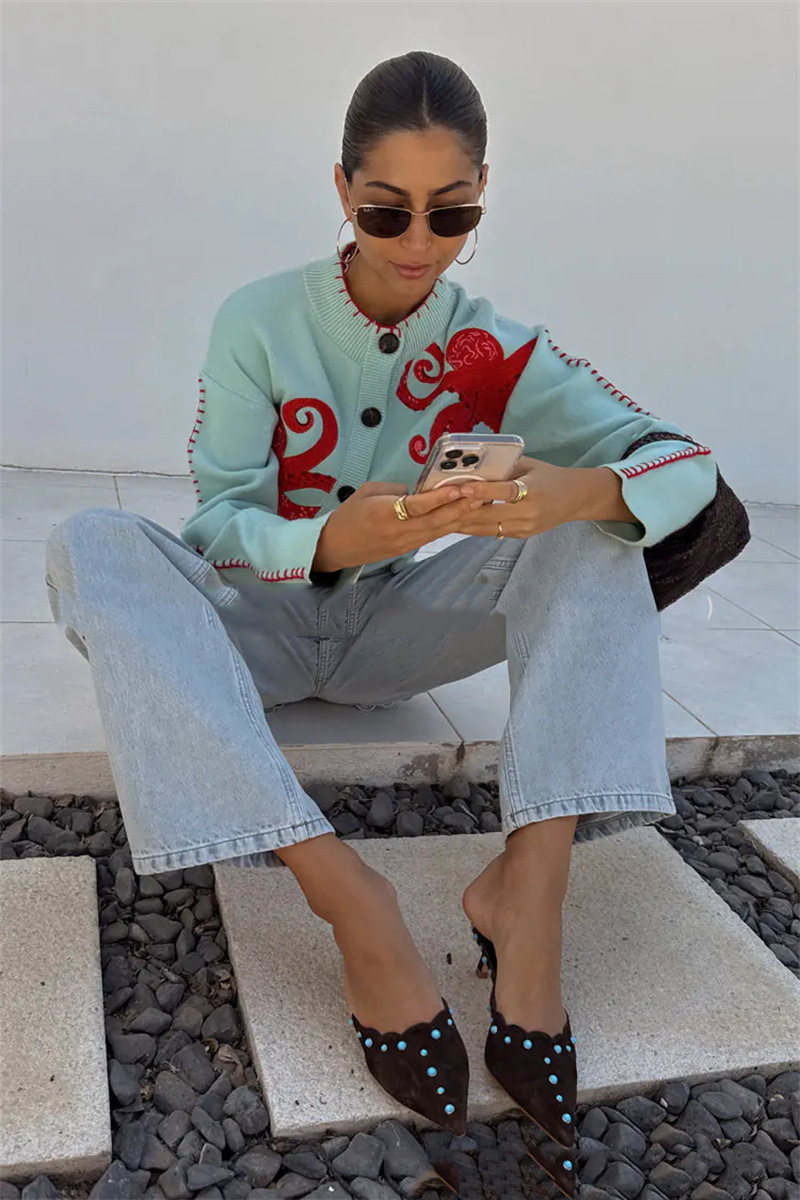 Fashion StyleOctopus Embroidery  Sleeve LengthRound Neck  Closure Type  Cardigan Sweater