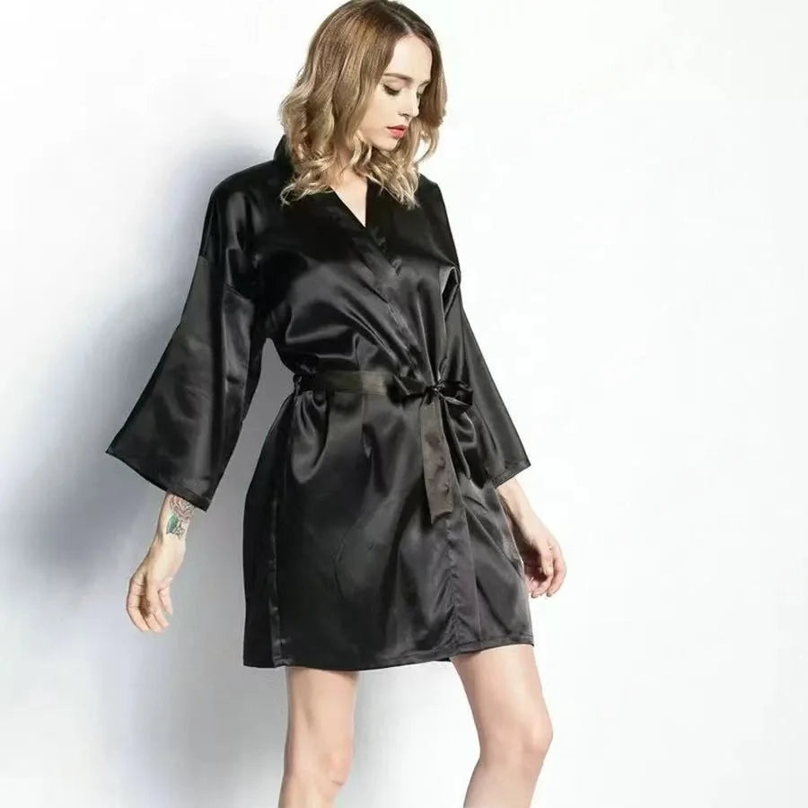 Custom Satin Wedding Bridesmaid Kimono Dressing Gown Bridesmaid Robes Soft Satin & Personalized Wedding/Bachelorette Party Robes