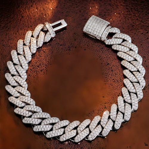 LuxeJewels™ Diamond Cuban Bracelet