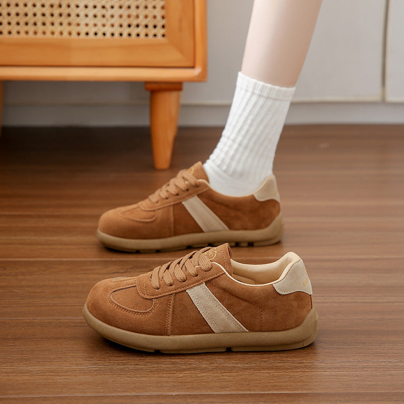 Soft soled niche women's casual thick soled sports shoes for women