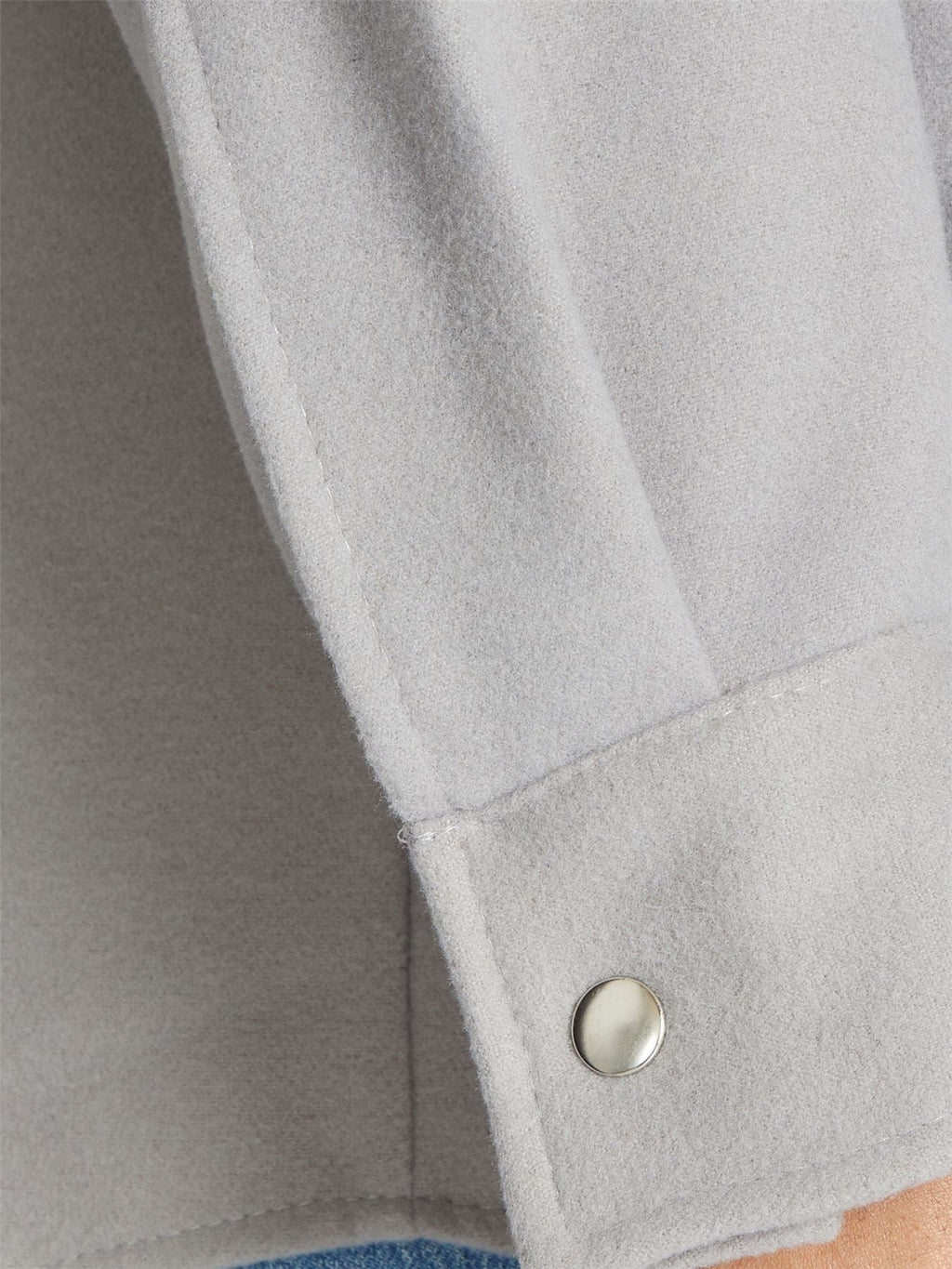 Chaqueta con bolsillo de parche de gran tamaño