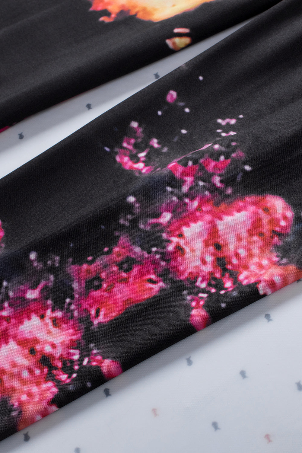 Leggings de sport multicolores tie-dye ajourés