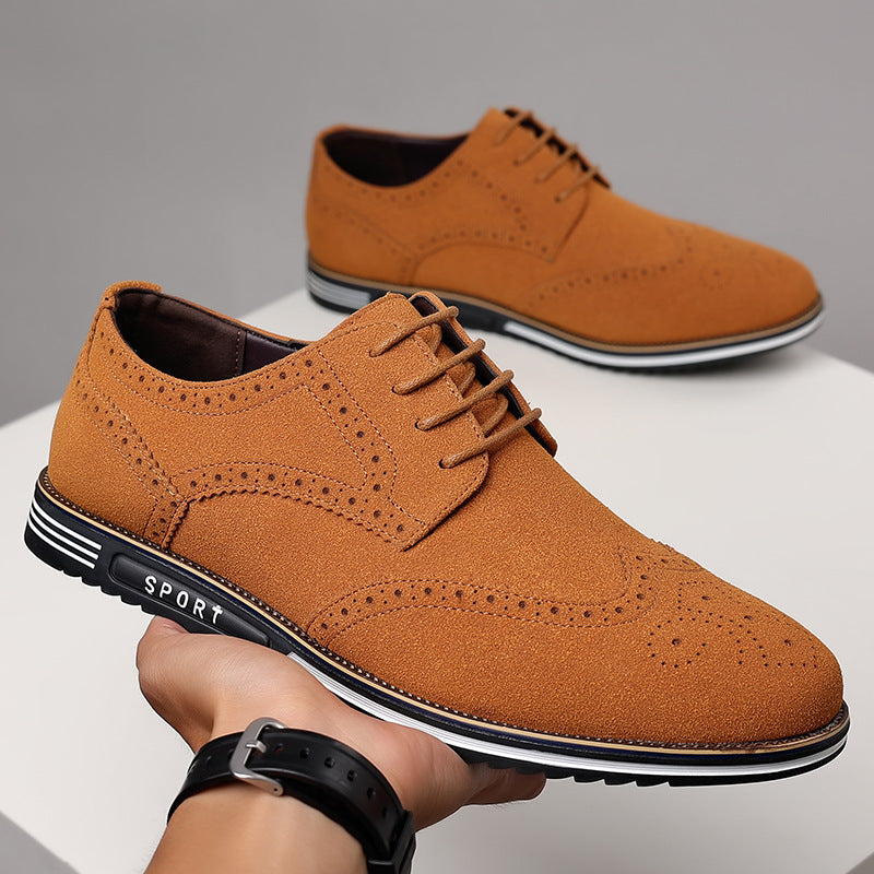 Chaussures pour hommes à semelle blanche, élargies, en cuir sculpté, tendance