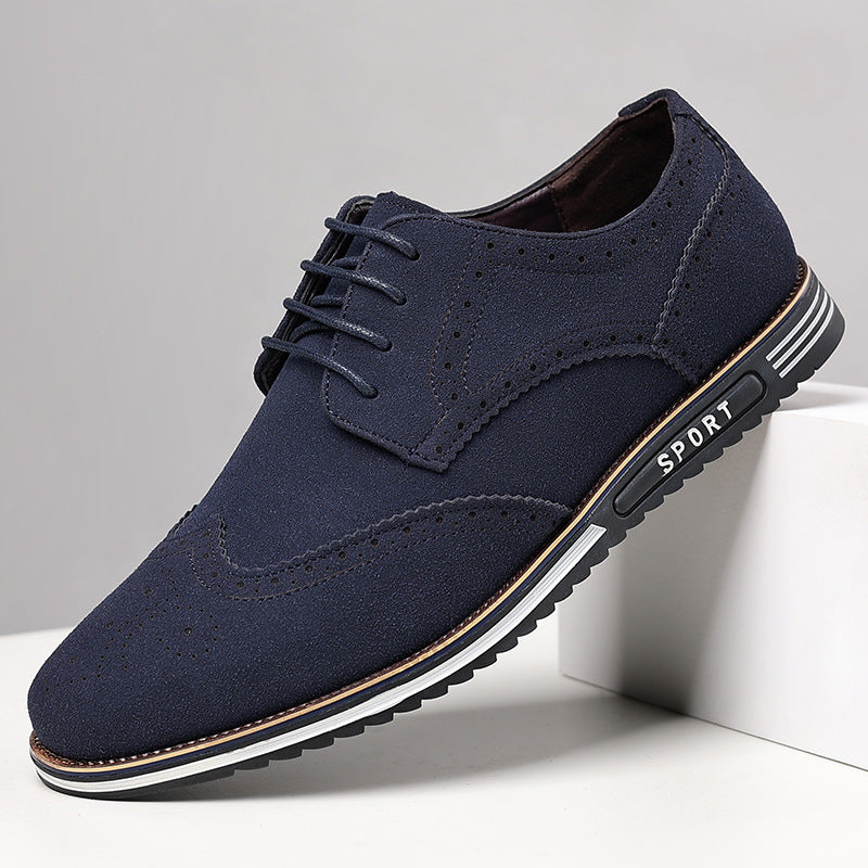 Chaussures pour hommes à semelle blanche, élargies, en cuir sculpté, tendance