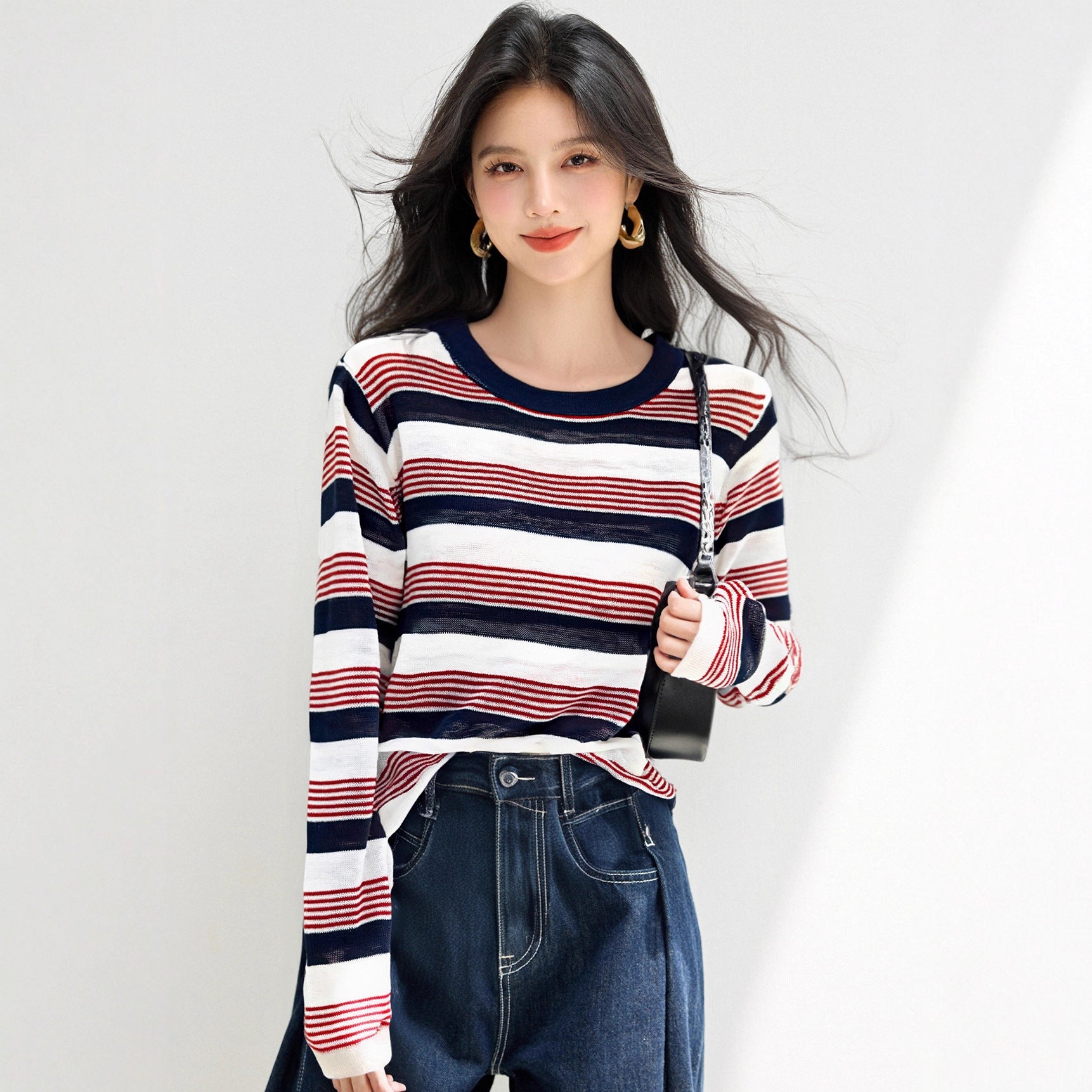 Laid-back Style Striped Long Sleeve Knit Top for WomenSoft Color-blocked Lightweight Sweater