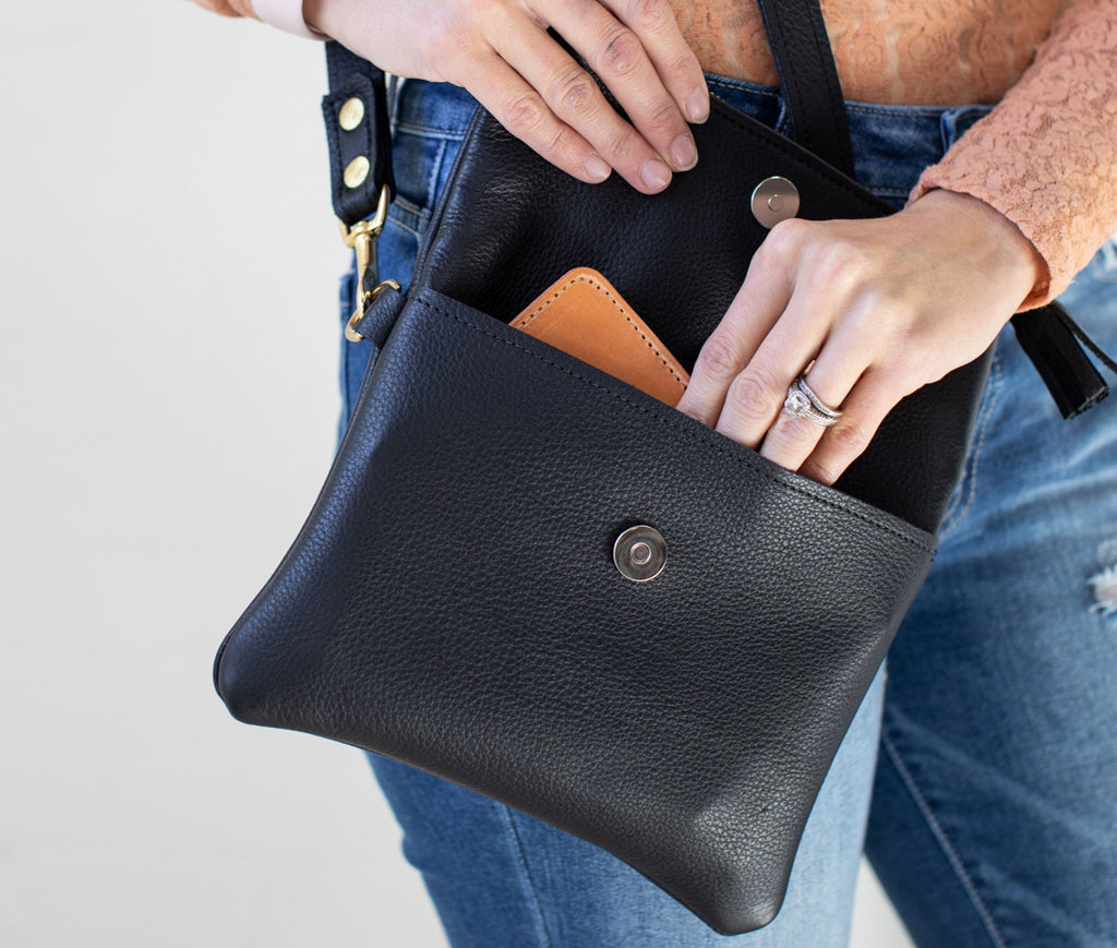 Pochette bandoulière pliable