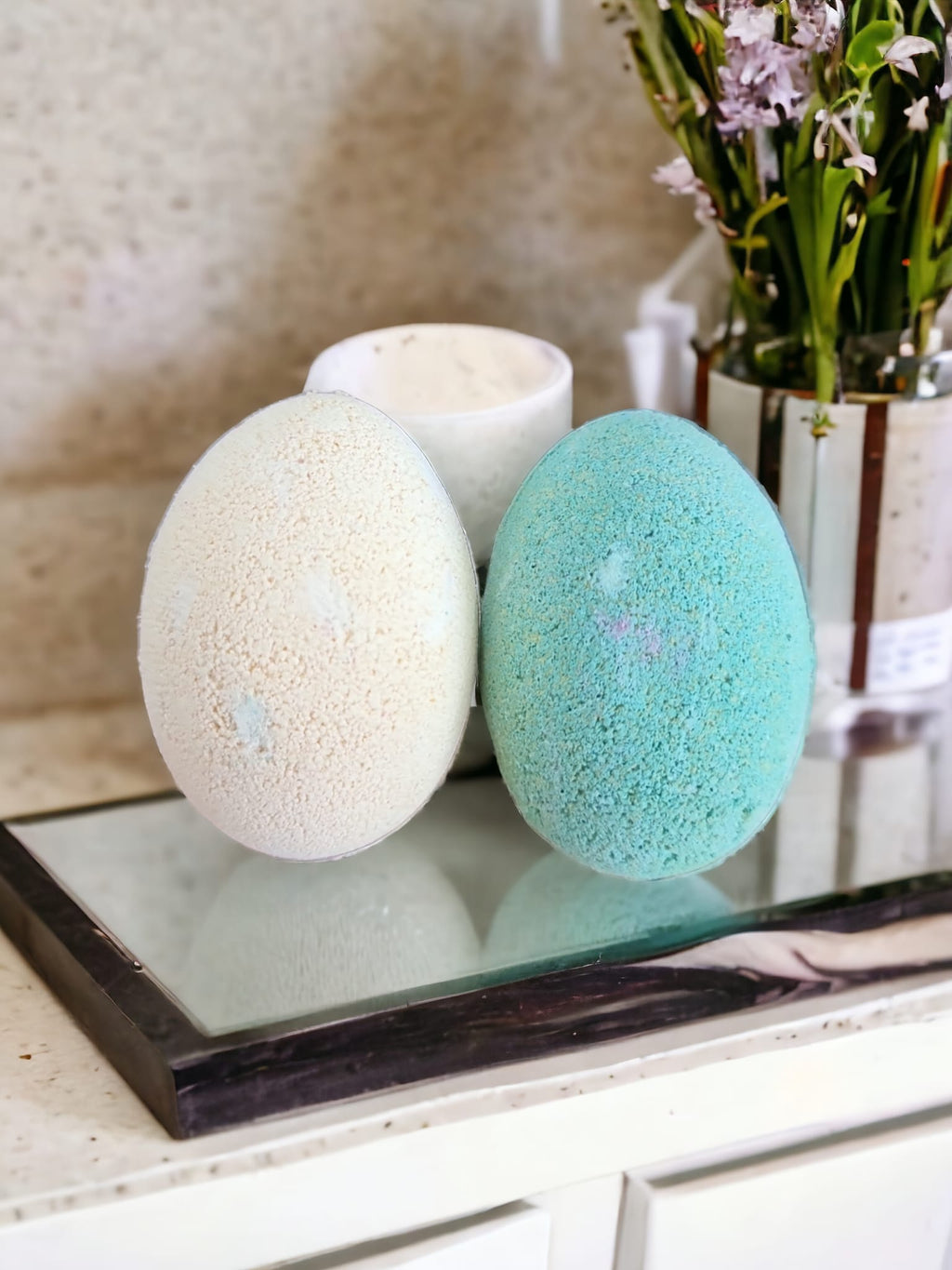 Fizzy Egg Bath Bombs x2 Pack - Yellow & Green