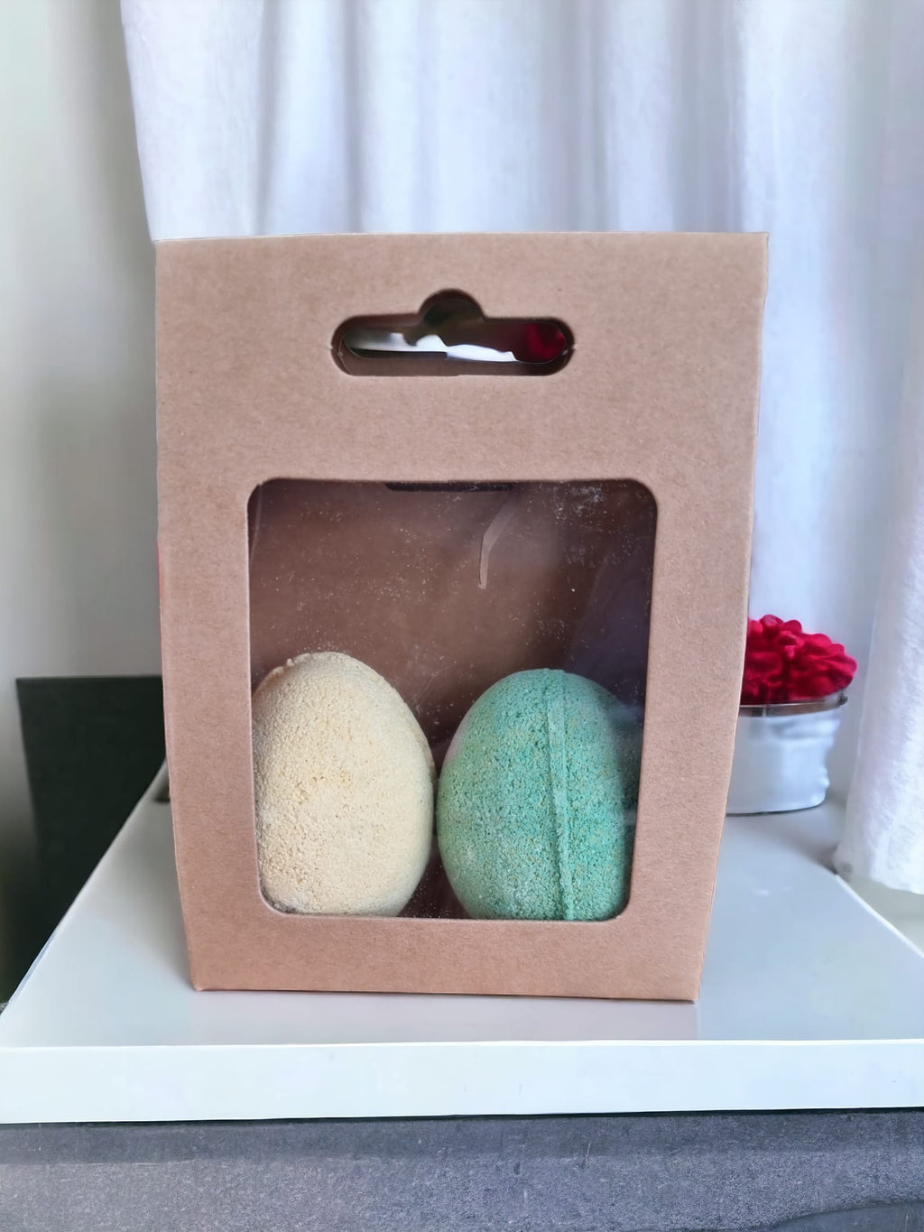 Fizzy Egg Bath Bombs x2 Pack - Yellow & Green