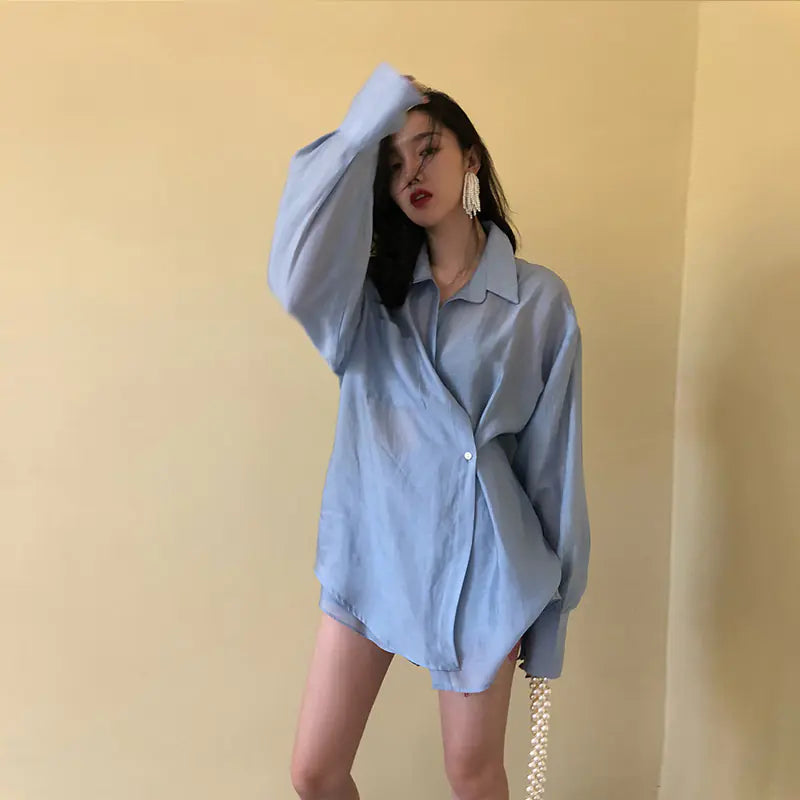 Off-Shoulder Shirt with Exposed Collarbone Design