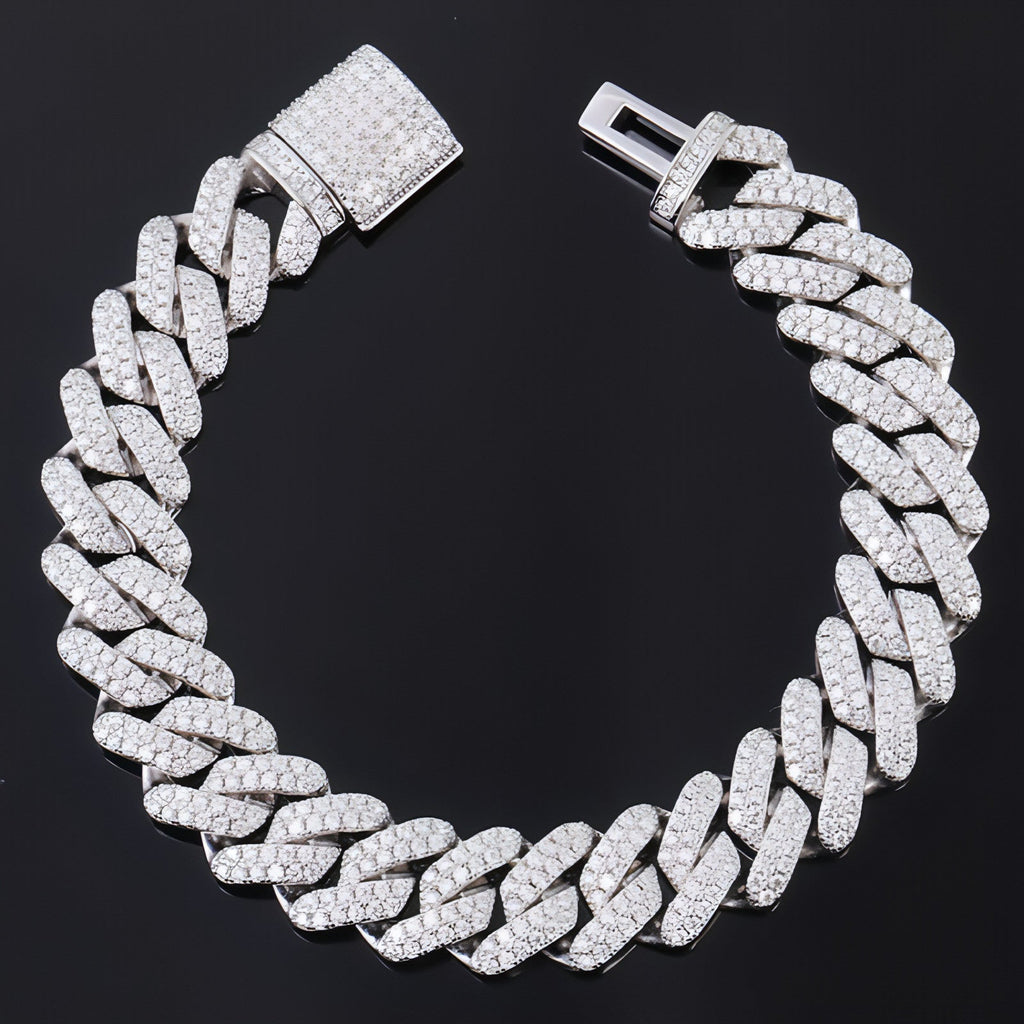 LuxeJewels™ Diamond Cuban Bracelet