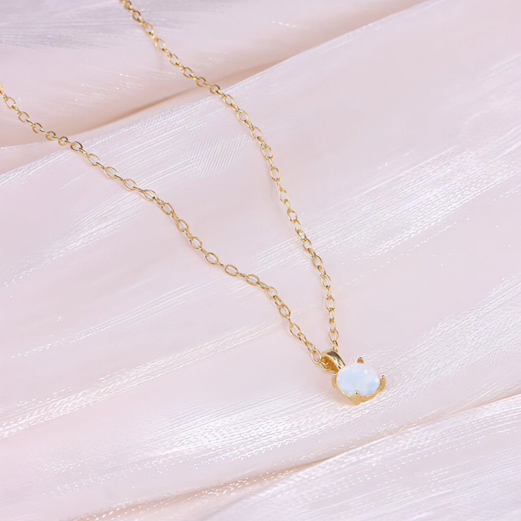 LuxeJewels™ – Aurora Opal Light Necklace
