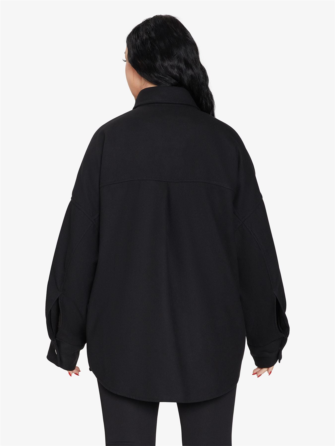 Chaqueta con bolsillo de parche de gran tamaño