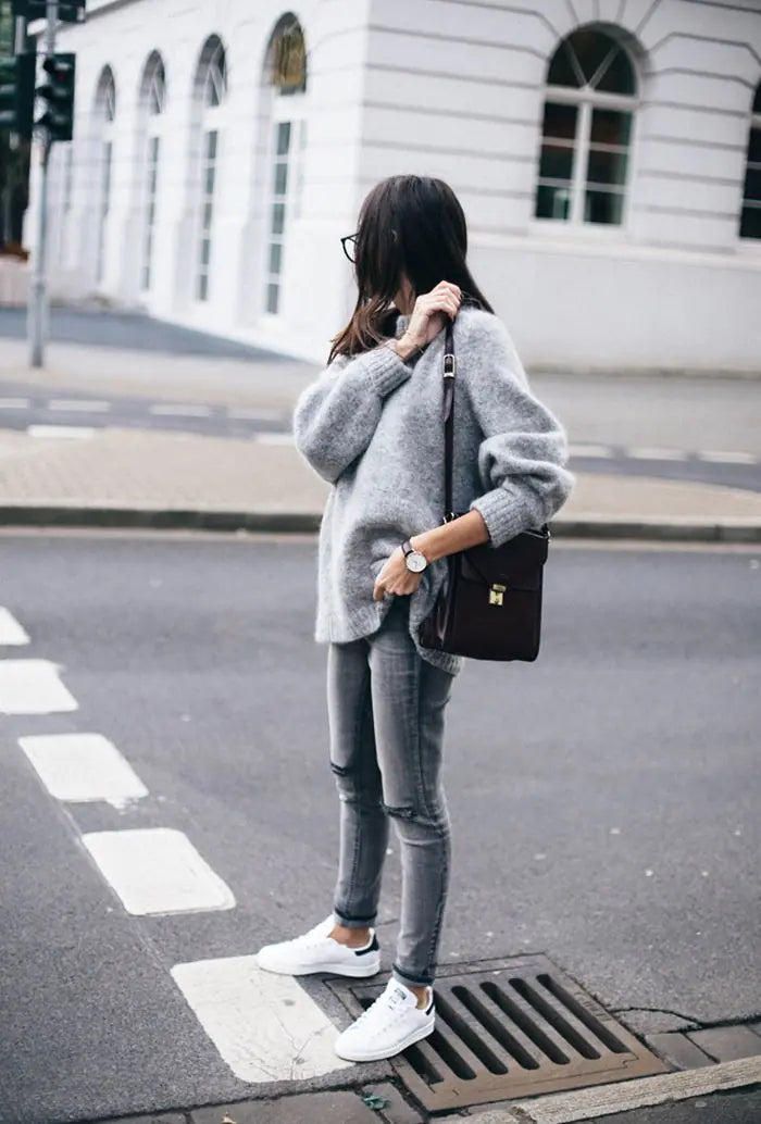 Loose-Fit Round Neck Knit Sweater for Women