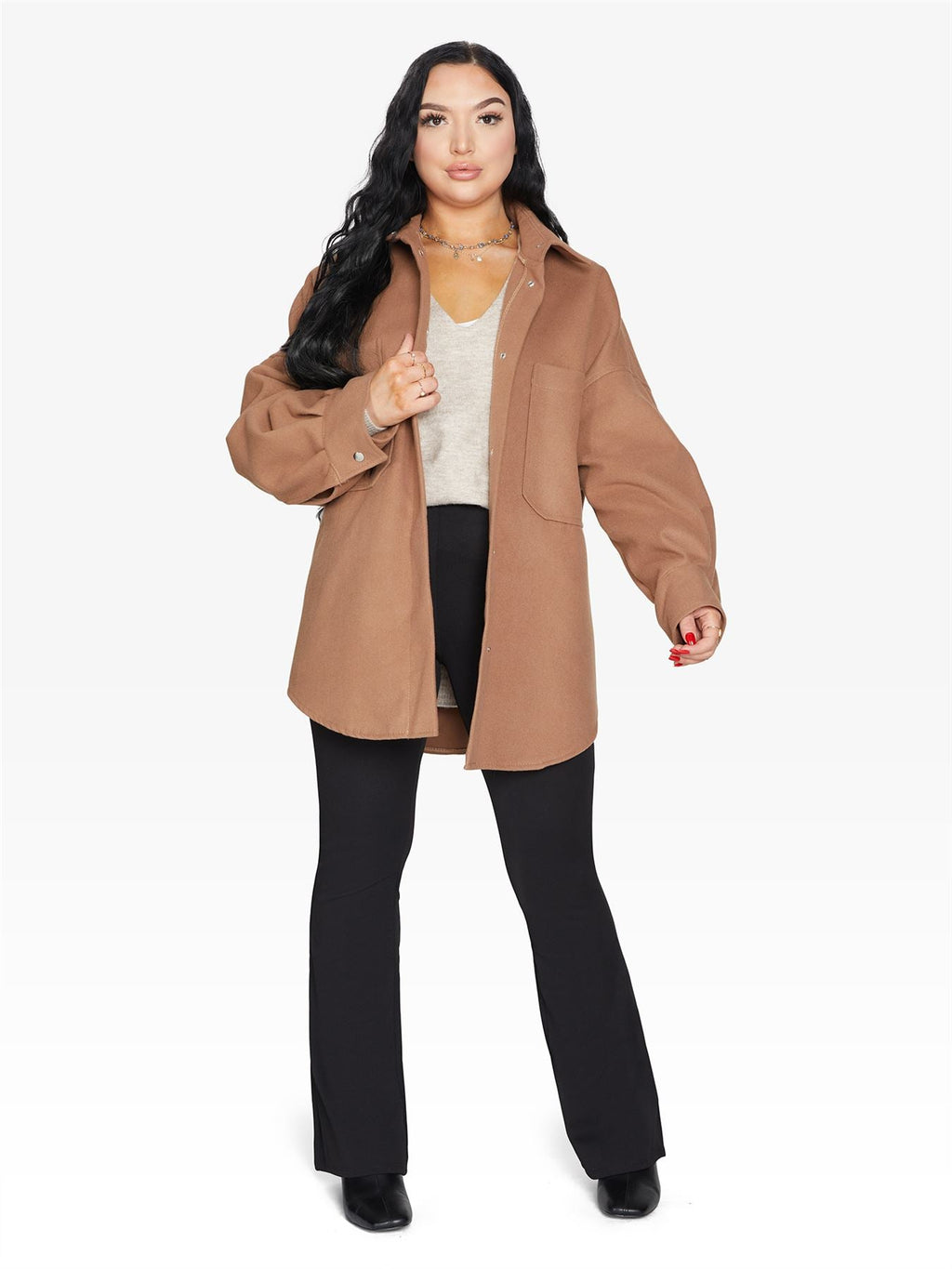 Chaqueta con bolsillo de parche de gran tamaño