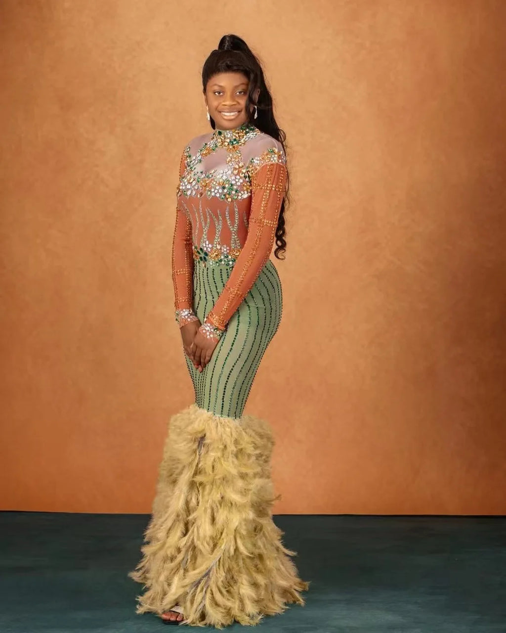 Diamond Birthday Clothing New Year's Shiny Diamond Yellow Feather Fancy Evening Dress Elegant Dinner Network Luxury Prom Dresses