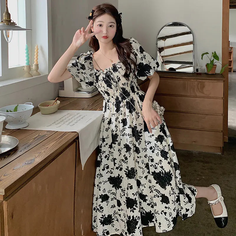 Women's Lace-up Dress with Ruffle Puff Sleeves